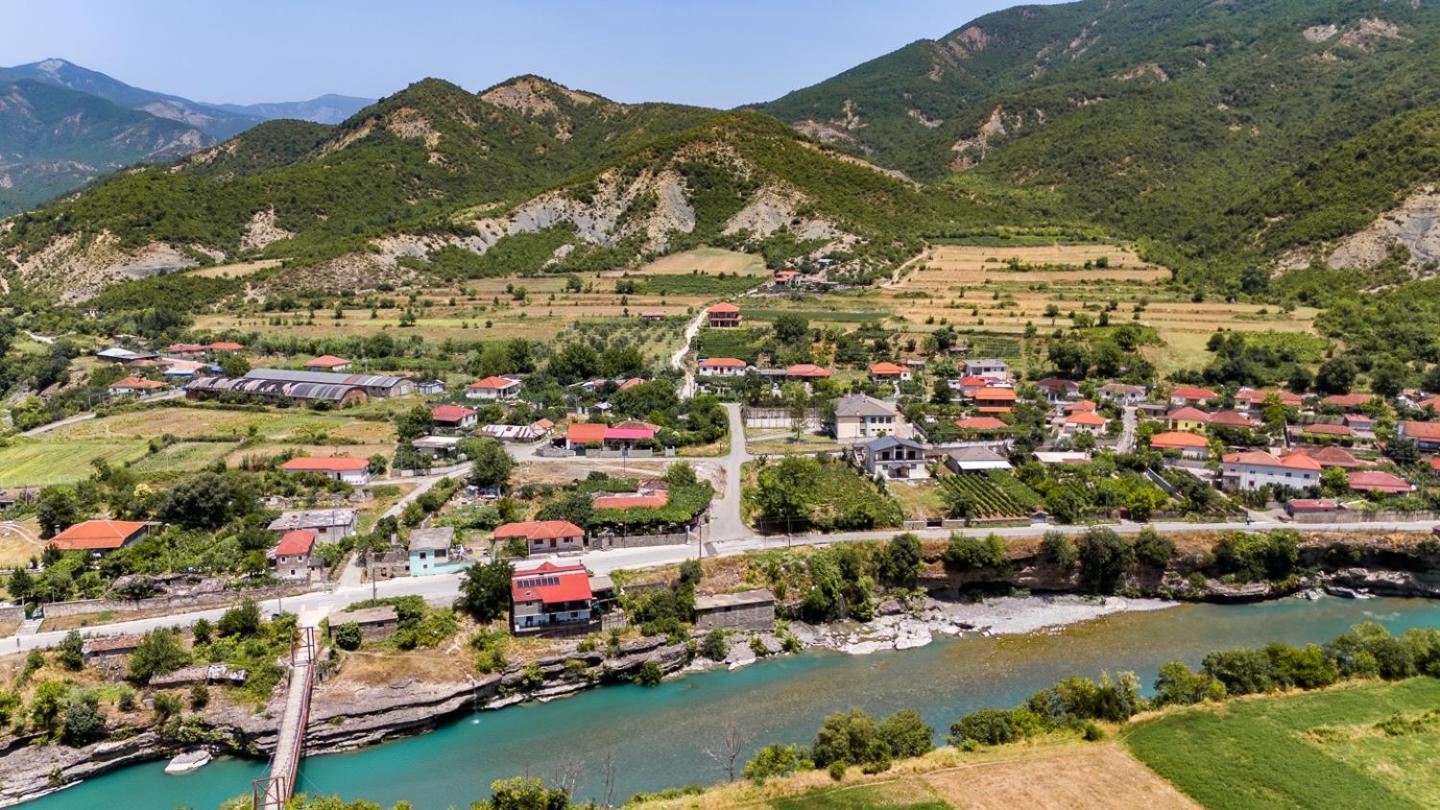 Bujtina Lumo & Pool Βίλα Πρεμετή Εξωτερικό φωτογραφία